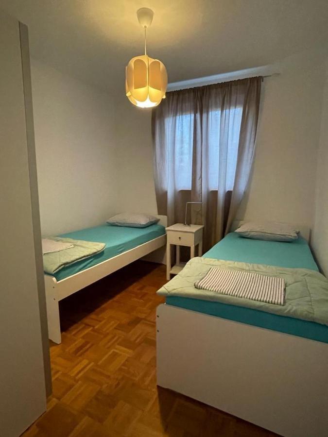 Apartments Antonija Punta Skala Next To Falkensteiner Resort Petrcane Εξωτερικό φωτογραφία