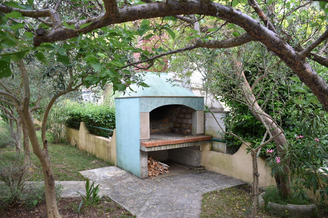 Apartments Antonija Punta Skala Next To Falkensteiner Resort Petrcane Εξωτερικό φωτογραφία