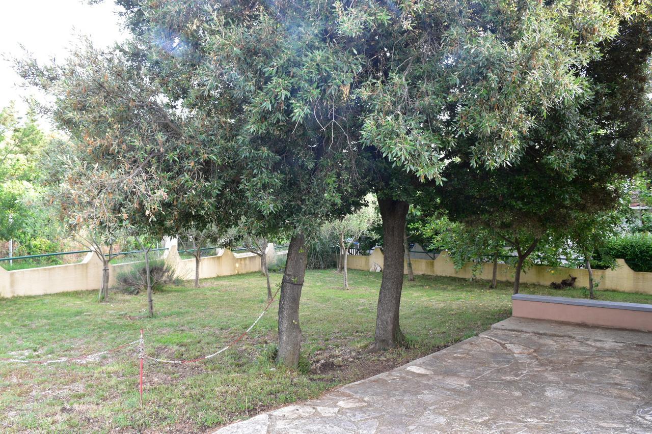 Apartments Antonija Punta Skala Next To Falkensteiner Resort Petrcane Εξωτερικό φωτογραφία
