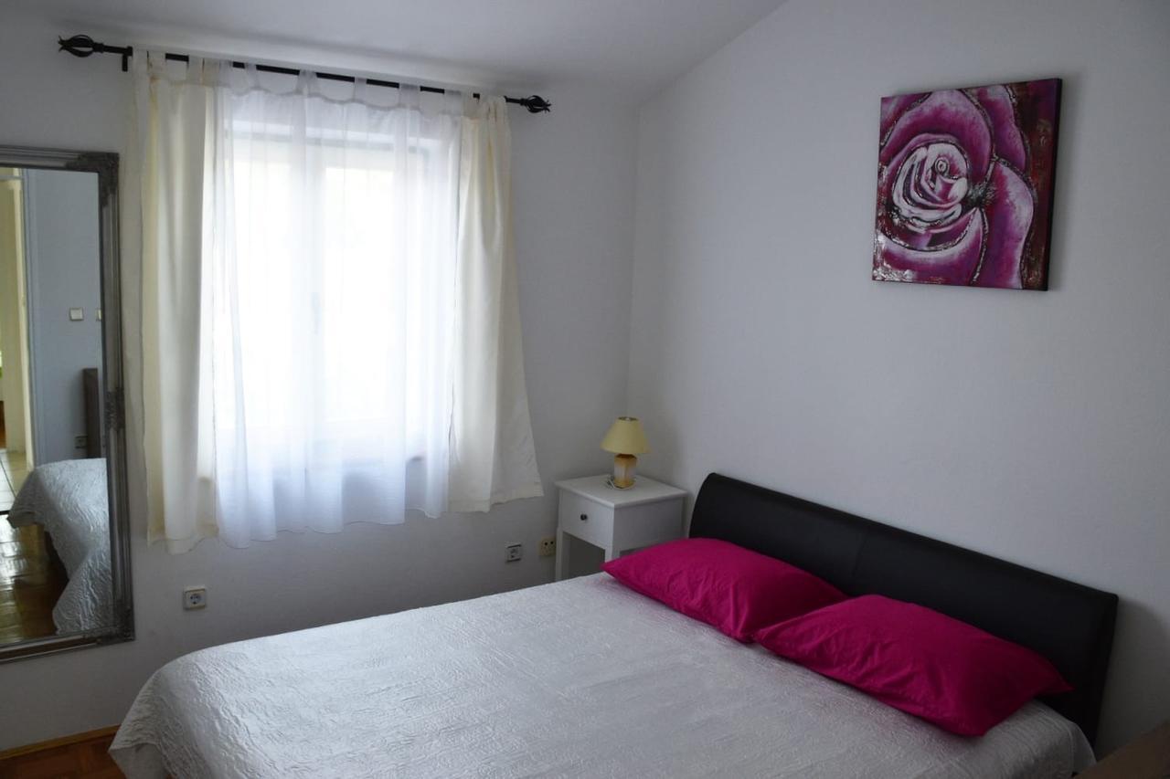 Apartments Antonija Punta Skala Next To Falkensteiner Resort Petrcane Εξωτερικό φωτογραφία